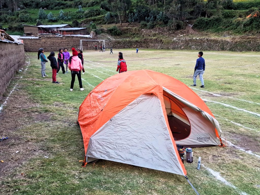 Cordillera Huayhuash circuit without a guide