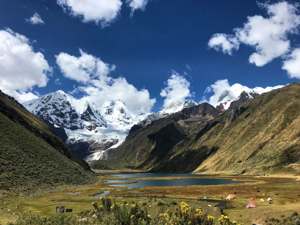 Cordillera Huayhuash circuit without a guide