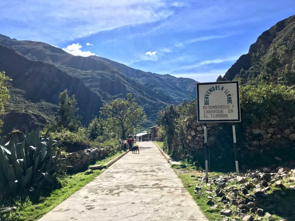 Cordillera Huayhuash circuit without a guide